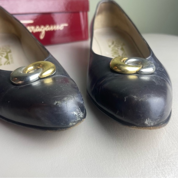 Vintage Salvatore Ferragamo Gray Genuine Leather low-heel shoe Size 9AAAA - Picture 7 of 15